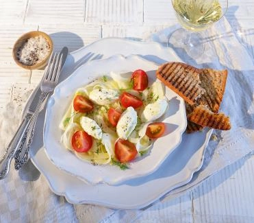05-2015-fenchel-carpaccio-mit-cherrytomaten-und-ricotta